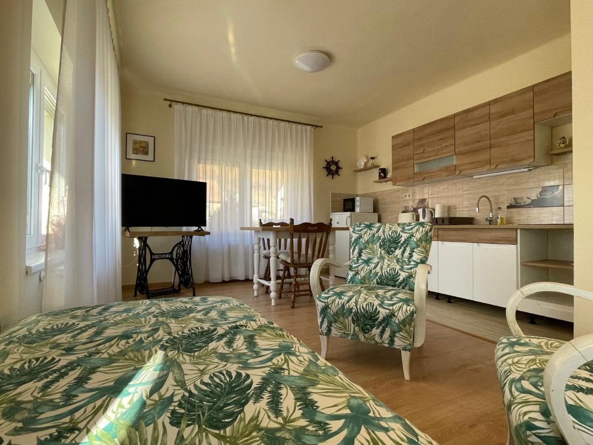 Kristof Vendeghaz Hotell Bükkszék Exteriör bild